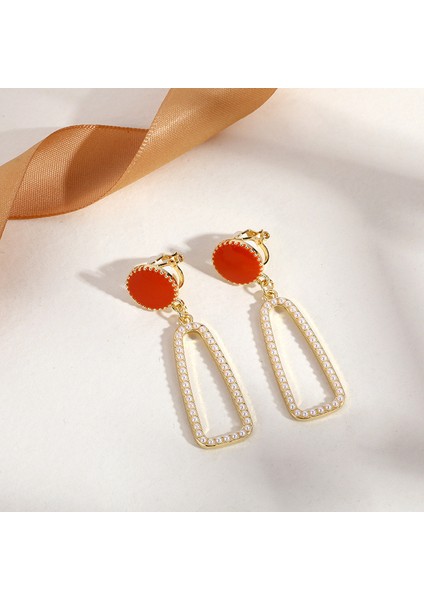 Hengshan Delici Olmadan Üçgen Püskül Kulak Klipsi, Üst Düzey Niş Edebi Retro Bayan Kulak Asılı Hafif Lüks Yüksek Kaliteli Küpeler (Yurt Dışından) fiyatları