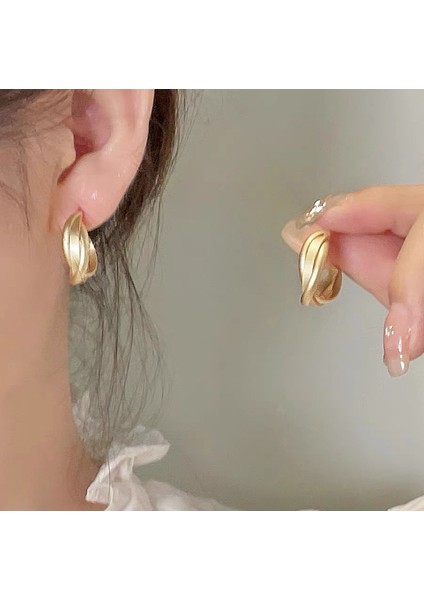 Hengshan 925 Gümüş Iğne Yay Küpe Kore Tarzı Küpeler Üst Düzey Küpeler Niş Inciler Çok Yönlü Mizaç Küpeleri (Yurt Dışından)