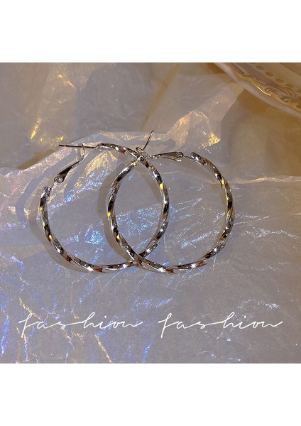 Hengshan S925 Gümüş Iğne Retro Fransız Inci Küpeleri, Üst Düzey, Çok Yönlü, Basit ve Kişiselleştirilmiş Küpeler (Yurt Dışından)