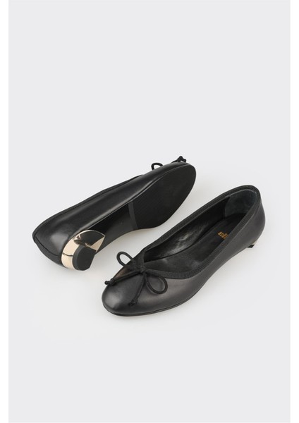 Siyah Kadın Topuklu Ayakkabı modelleri