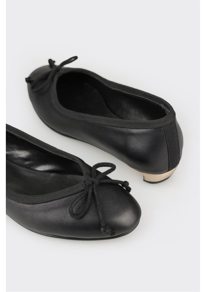 Siyah Kadın Topuklu Ayakkabı indirimleri