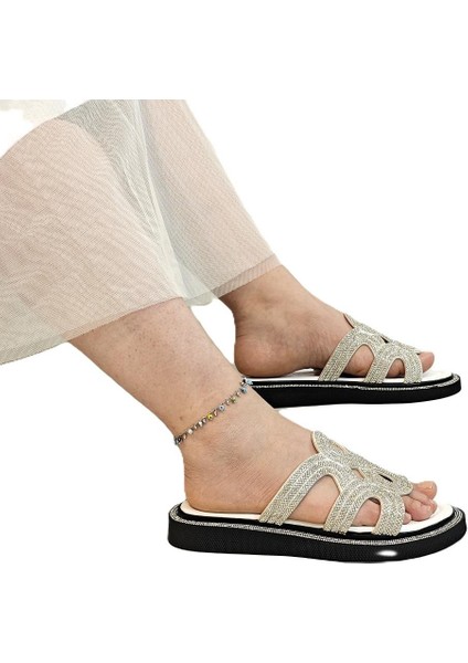 7505 Beyaz Taşlı Bayan Terlik