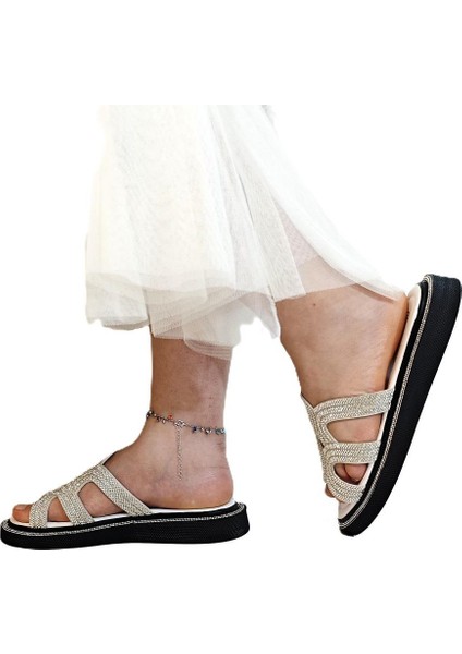 7505 Beyaz Taşlı Bayan Terlik fırsatları