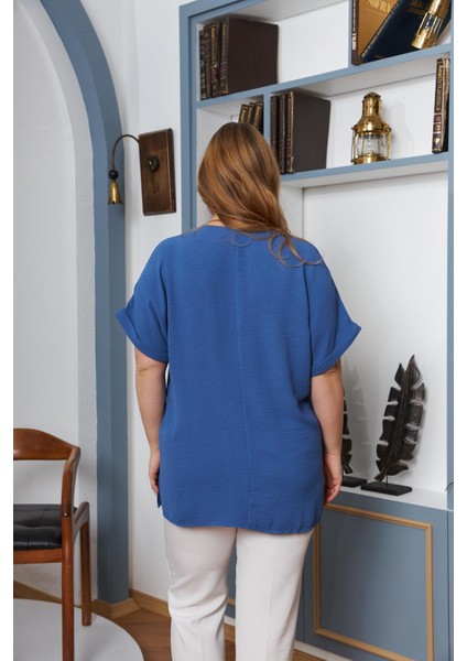 Yaka ve Kol Detaylı Yırtmaçlı Büyük Beden Bluz Indigo fırsatları