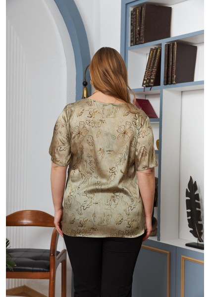 Kemer Aksesuarlı Büyük Beden Bluz Yeşil modelleri