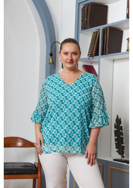 Büyük Beden Kol Detaylı Astarlı Şifon Bluz Mavi