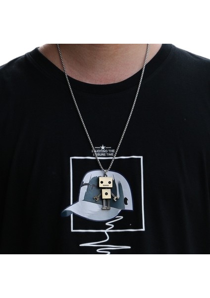 2025 Yeni Havalı Disko Hip-Hop Robot Titanyum Çelik Kolye Kişilik Trendi Erkek Çift Kolye Ucu (Yurt Dışından) fırsatları