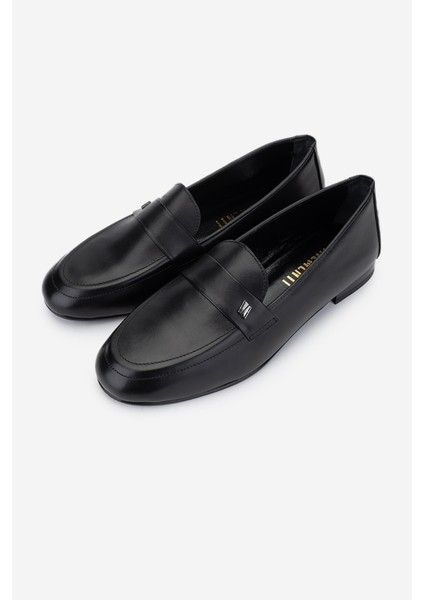 Kadın Deri Siyah Deri Loafer Ayakkabı 35 2028 Bn Ayk Y25 Sıyah Dr indirimleri