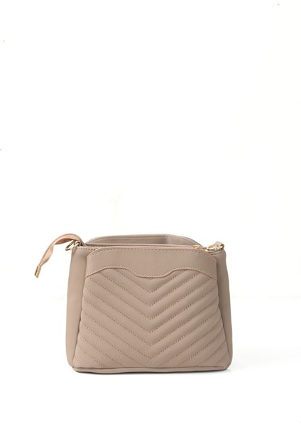 Üç Gözlü Kapitoneli Saten Çapraz Çanta modelleri