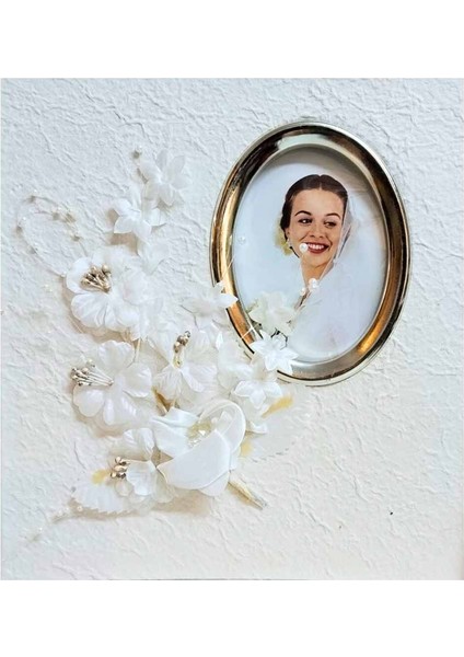 Yapışkanlı Dantelli Fotoğraf Albümü - 22 x 24 cm