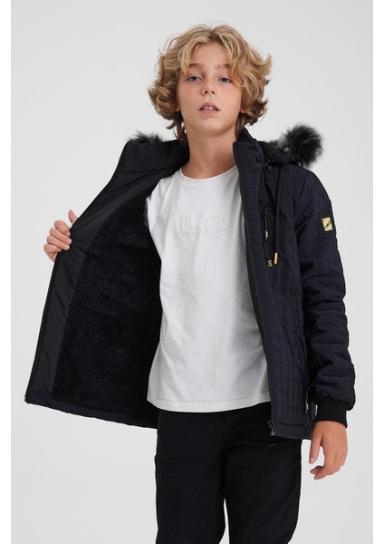 Lacivert Erkek Çocuk Su ve Rüzgar Geçirmez Çıkartılabilir Kapüşonlu Kadife Mont & Kaban fırsatları