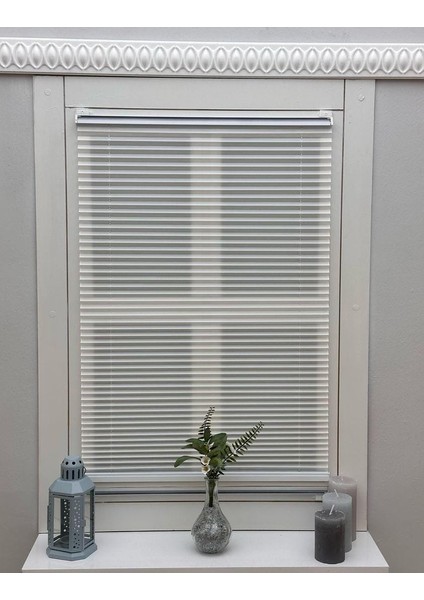 Gece Gündüz Çift Mekanizmalı Katlanabilir Beyaz Cam Balkon Plise Perde