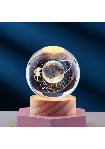 Dünyayı Dolaşan Gezgin Kız & Toz Bulutu 2'li Set Kristal Cam Kar Küresi – Usb’li Doğal Ahşap Tabanlı 3D Özel Lazer Işleme LED Dekoratif Lamba, Sürpriz Şık Zarif Top Biblo Konsept Hediyelik Eşya