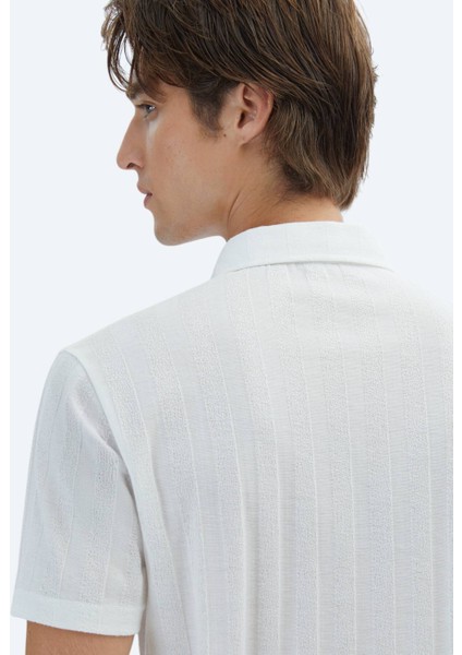 Beyaz Desenli Regular Fit Casual Gömlek indirimleri