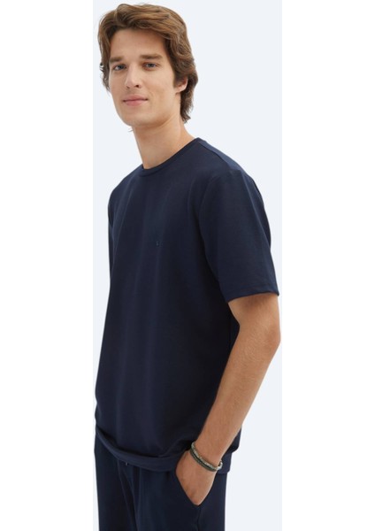 Lacivert Düz Bisiklet Yaka T-Shirt fırsatları