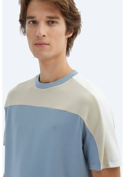 Mavi Düz Bisiklet Yaka T-Shirt fırsatları