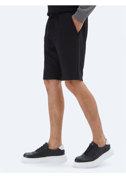Siyah Düz Örme Jogging Fit Spor Bermuda