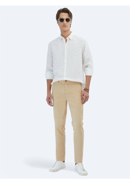 Beyaz Regular Fit Dokuma Klasik Gömlek fiyatları