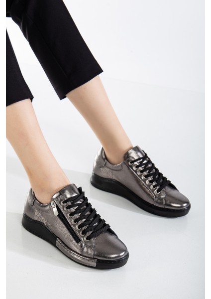 Kadın Deri Fermuarlı Spor Ayakkabı - Platin