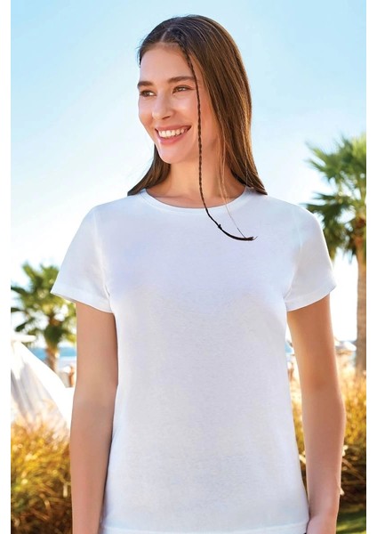 8133 Kadın T-Shirt Beyaz