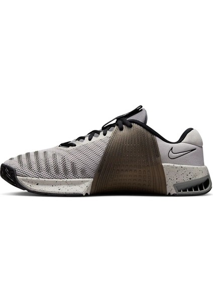 Metcon 9 Mens Traing Shoes Gray Erkek Antreman Ayakkabısı Gri fiyatları