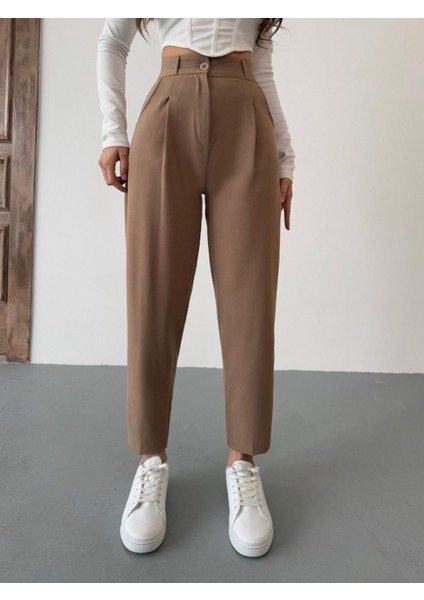 Kadın Yüksek Bel Havuç Kesim Pensli Kumaş Pantolon fiyatları