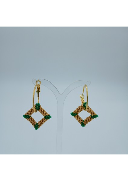 Gold Halka ve Miyuki Gold ve Zümrüt Kare Küpe