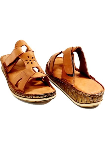 Kadın Yıldızlı Cırtlı Deri Terlik modelleri