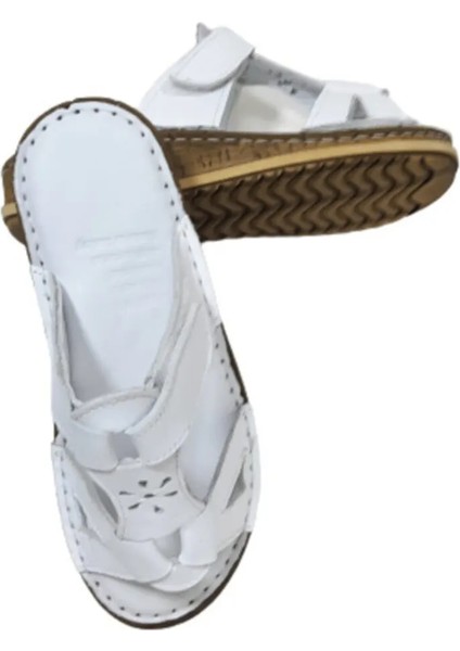 Kadın Yıldızlı Cırtlı Deri Terlik fırsatları