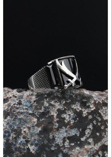 Zülfikar Hz. Ali'nin Kılıcı 925 Ayar Gümüş Erkek Yüzüğü Siyah Zirkon Taşlı 901528 fiyatları