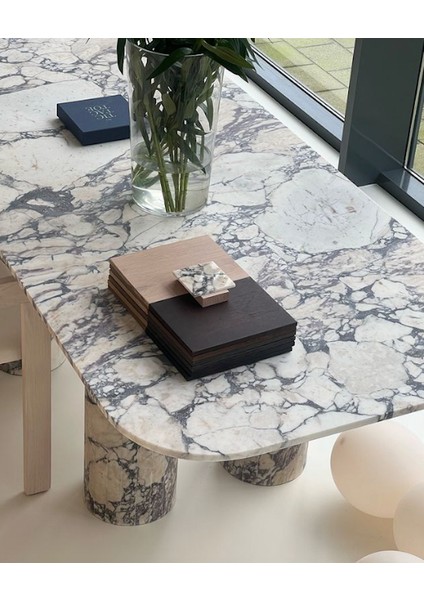 Mendortagu- Menekşe Mermer Yemek Masası modelleri