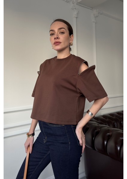 Fermuarlı Vatkalı Tshirt- Kahverengi fiyatları