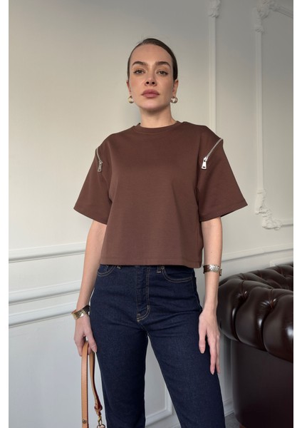 Fermuarlı Vatkalı Tshirt- Kahverengi fırsatları