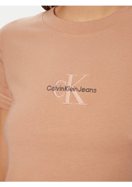 Calvın Kleın Kadın T-Shırt J20J223563-TGW fırsatları