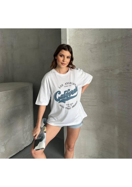 Kadın California T-Shirt Beyaz