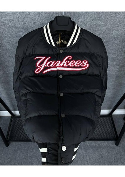 Yankees Erkek Şişme Mont Siyah fırsatları