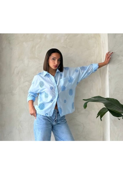 Brode Desenli Uzun Kollu Delikli Gömlek