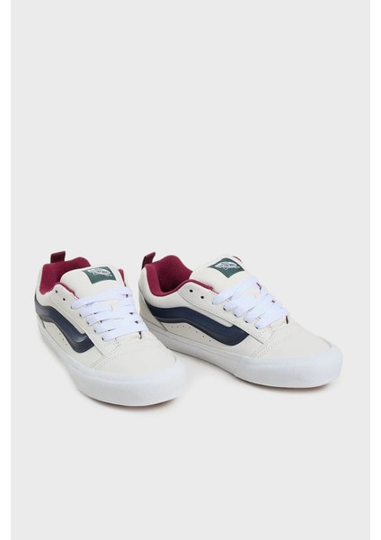 Knu Skool Deri Logolu Sneaker Ayakkabı Unisex Ayakkabı VN000D22WTM1
