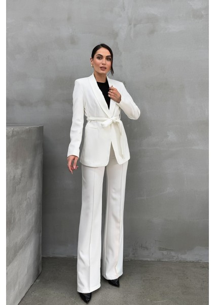 Kadın Ikili Kuşaklı Blazer Ceket Pantolon Takım