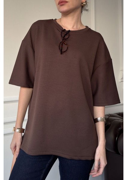 Bisiklet Yaka Pamuklu Tişört- Kahverengi