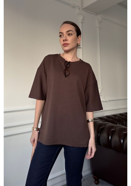 Bisiklet Yaka Pamuklu Tişört- Kahverengi fiyatları