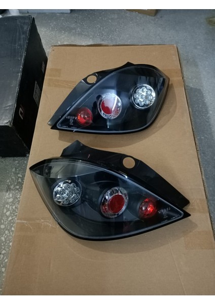 Opel Astra H Hb Siyah Ledli Stop