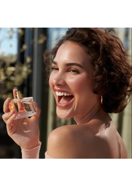 Giordani Gold Miss Giordani Eau De Parfum