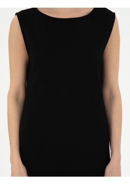 Kadın Siyah Regular Fit Dokuma Elbise 50301066-VR046