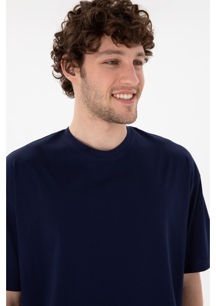 Erkek Lacivert Tişört Basic 50313089-VR033 modelleri
