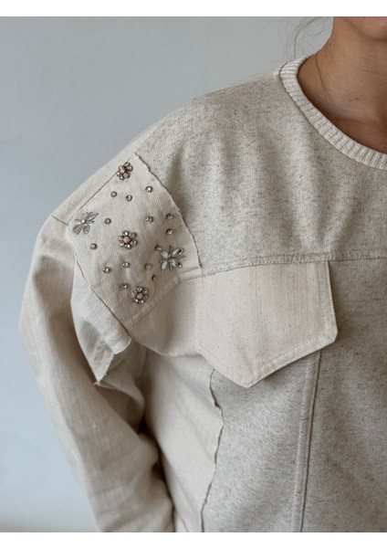 Boncuk ve Cep Detaylı Sweat Pantolon Takım
