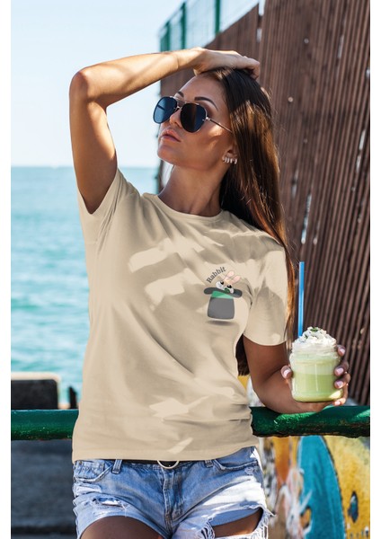 T-Shirt,Sihirbaz Tavşan Tasarım Baskılı,Oversize, Pamuk,Krem T-Shirt No:555