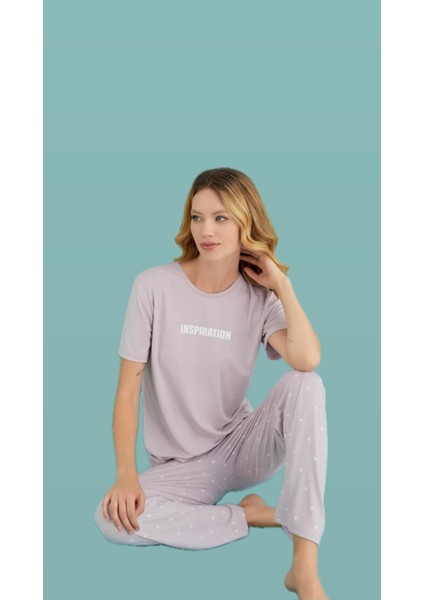 Üstü Tişört, Altı Uzun, Desenli Pijama Takımı