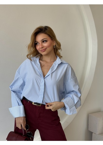 Oversize Arkası Uzun Mavi Beyaz Çizgili Gömlek