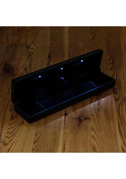 Işıklı Siyah Renk Bileklik ve Tesbih Kutusu fırsatları